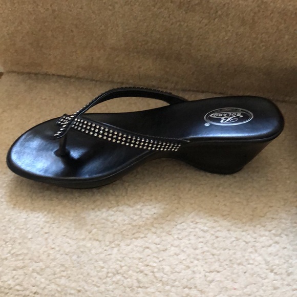 Black sequin sandals - Picture 2 of 6